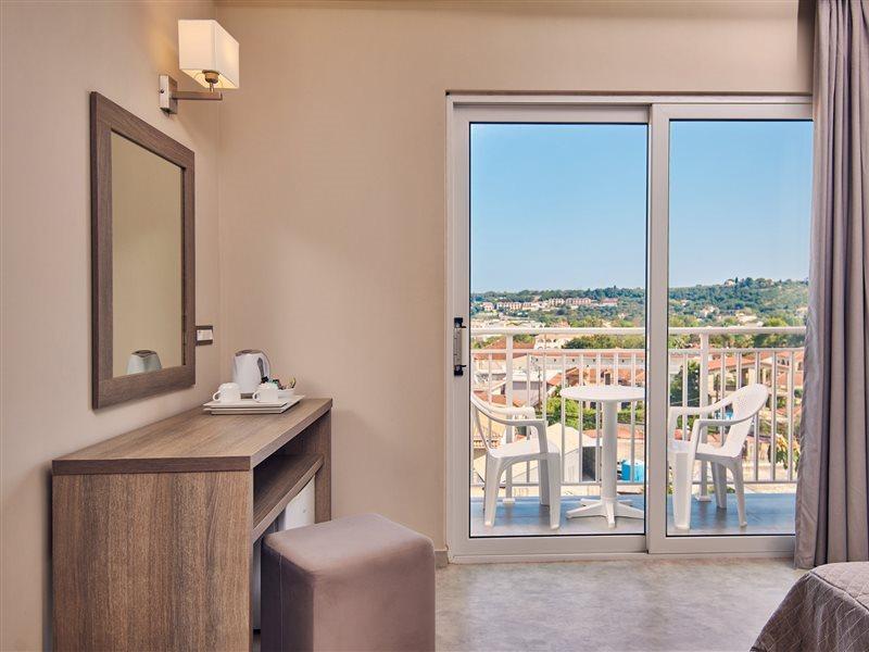 Mavrikos Hotel Планос Экстерьер фото