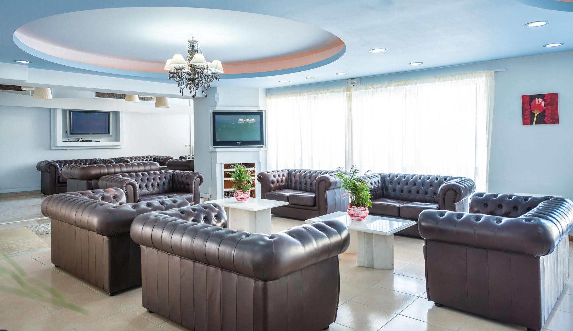 Mavrikos Hotel Планос Экстерьер фото