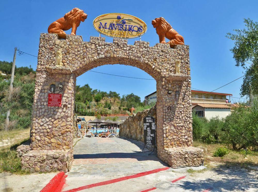 Mavrikos Hotel Планос Экстерьер фото